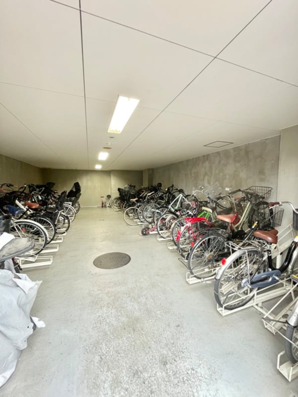 駐輪場