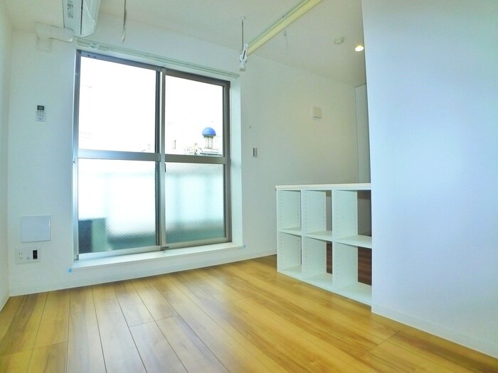 物件内観写真13　(居室)