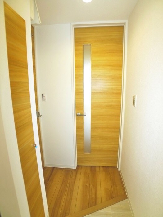 物件内観写真17　(廊下)