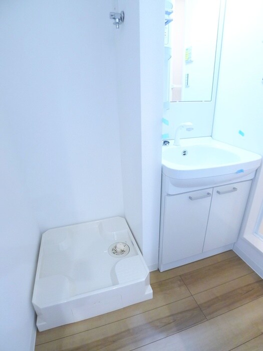 物件内観写真20　(洗濯機置場)