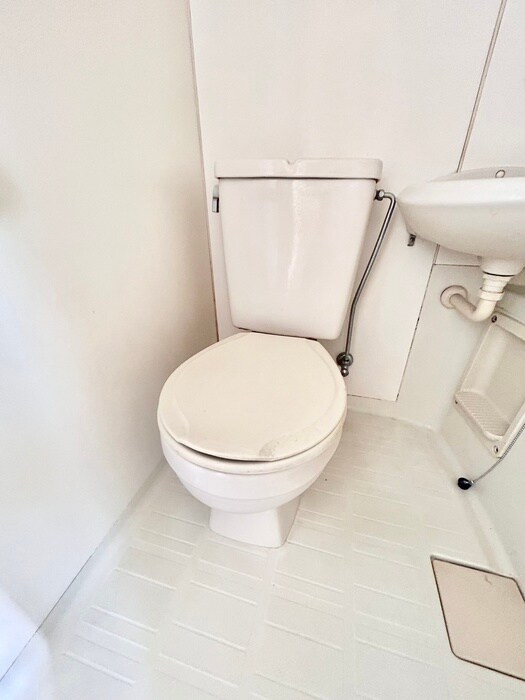 物件内観写真14　(トイレ)