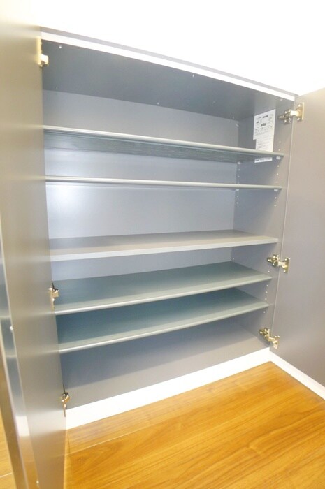 物件内観写真17　(靴箱)