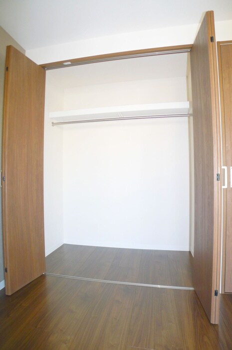 物件内観写真18　(収納)