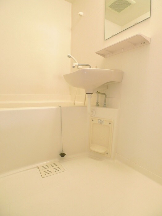 物件内観写真12　(バス／シャワールーム等)