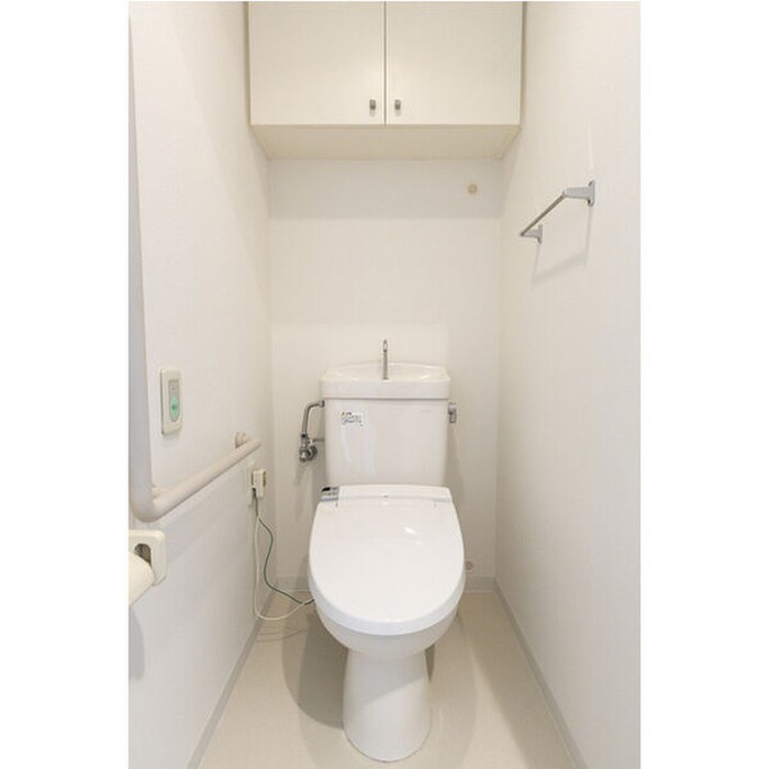 物件内観写真14　(トイレ)