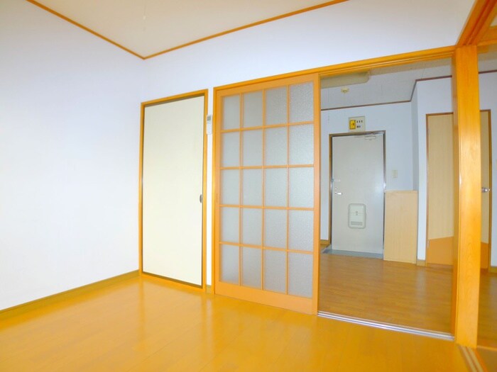 物件内観写真11　(居室)