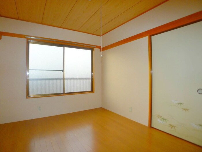 物件内観写真20　(室内からの展望)