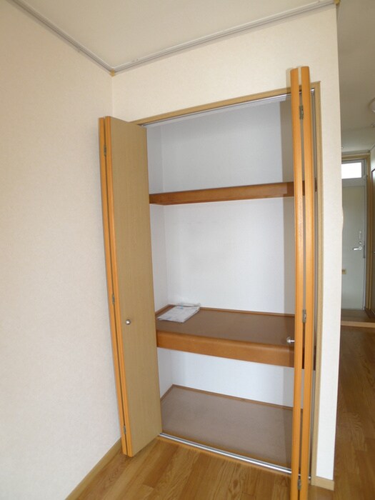 物件内観写真9　(収納)