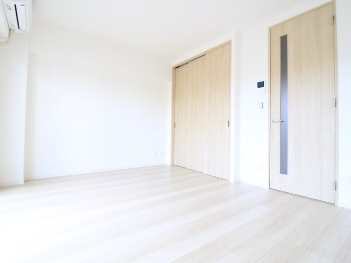 物件内観写真5　(居室)