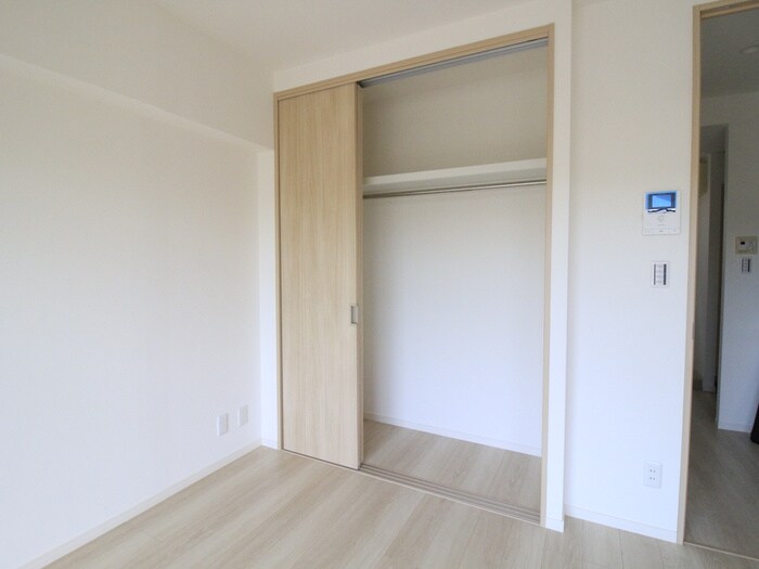 物件内観写真6　(収納)
