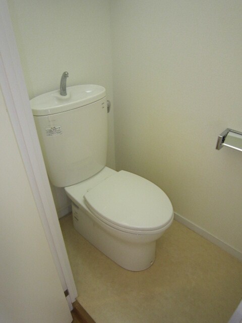 物件内観写真11　(トイレ)