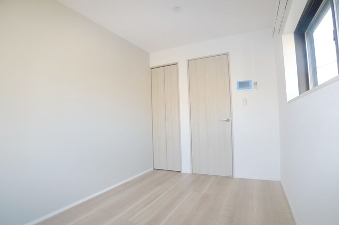 物件内観写真10　(居室)