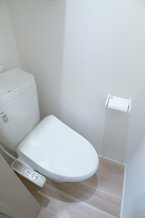 物件内観写真13　(トイレ)