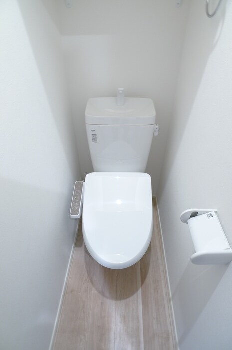 物件内観写真15　(トイレ)