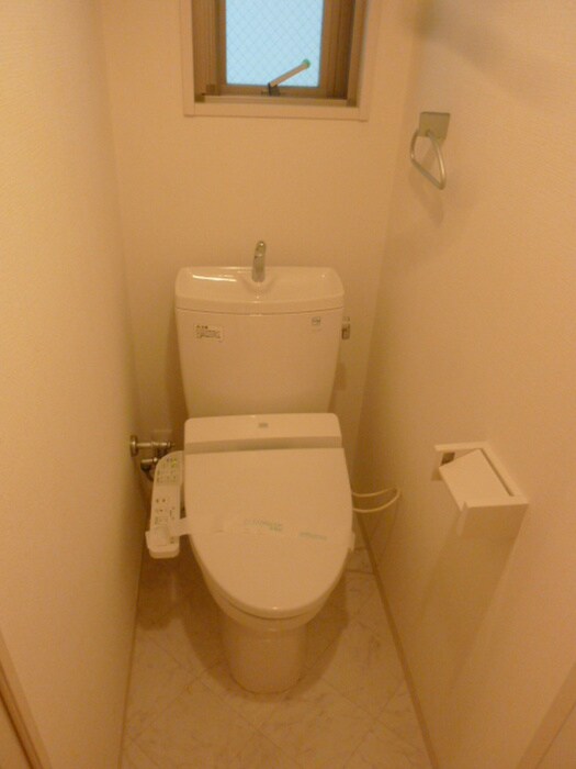 物件内観写真15　(トイレ)