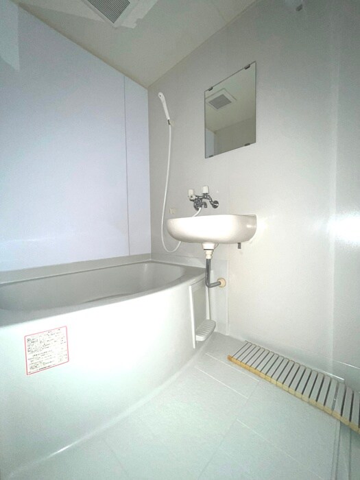 物件内観写真12　(バス／シャワールーム等)