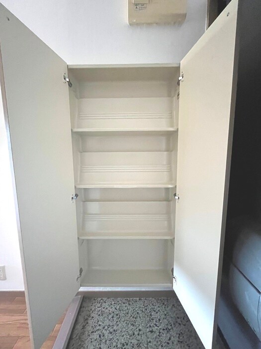 物件内観写真15　(靴箱)