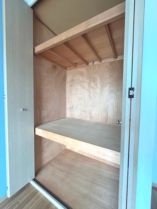 物件内観写真16　(収納)