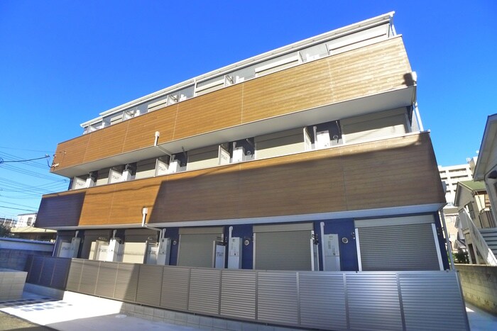 物件外観写真3　(建築中)