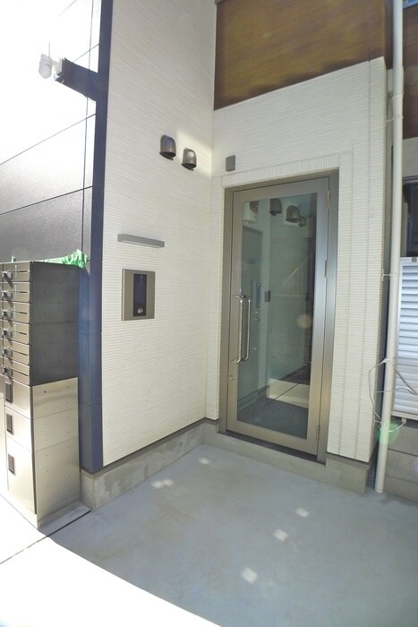 物件外観写真5　(建築中)