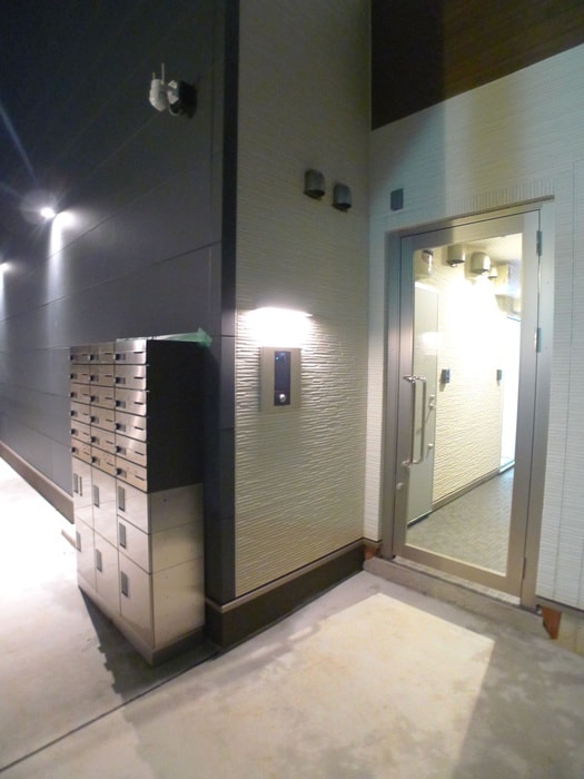 物件外観写真6　(建築中)