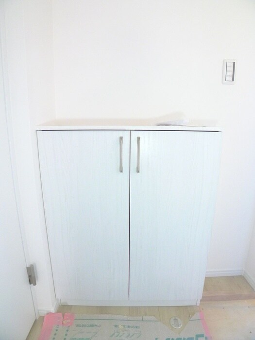 物件内観写真15　(靴箱)