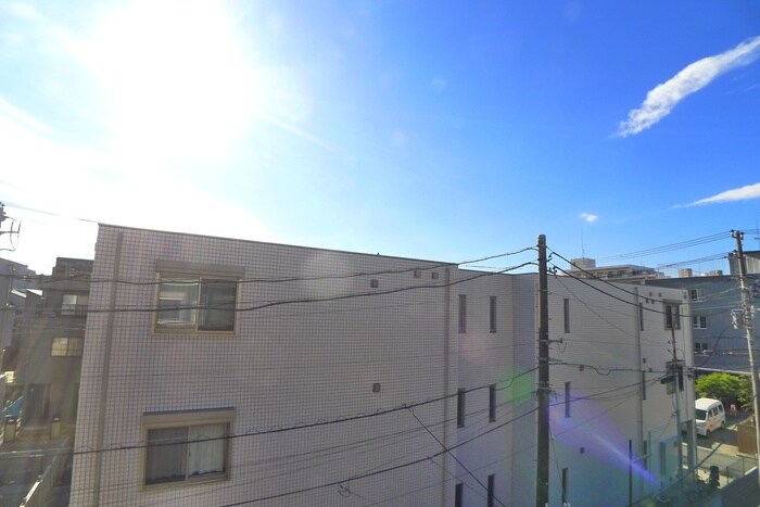 物件内観写真22　(室内からの展望)