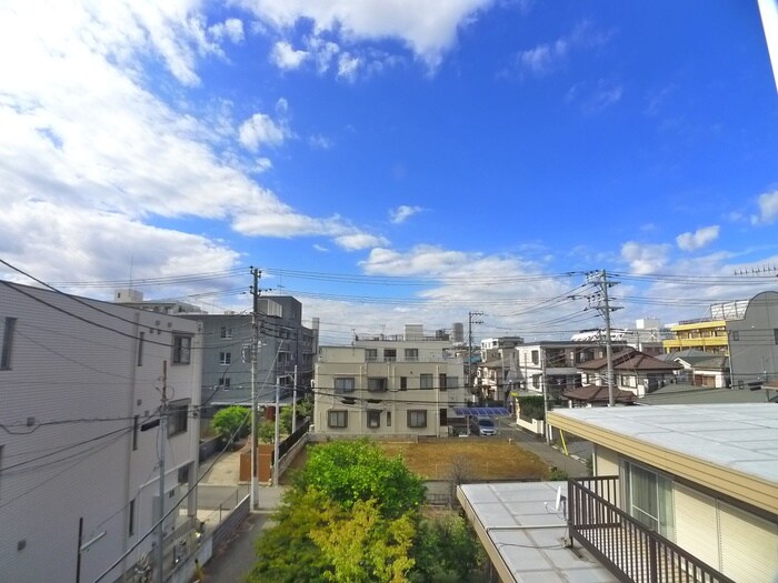 物件内観写真22　(室内からの展望)