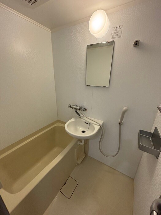 物件内観写真11　(バス／シャワールーム等)