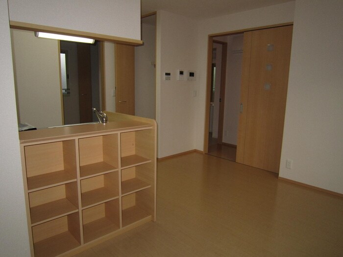 物件内観写真4　(居室)