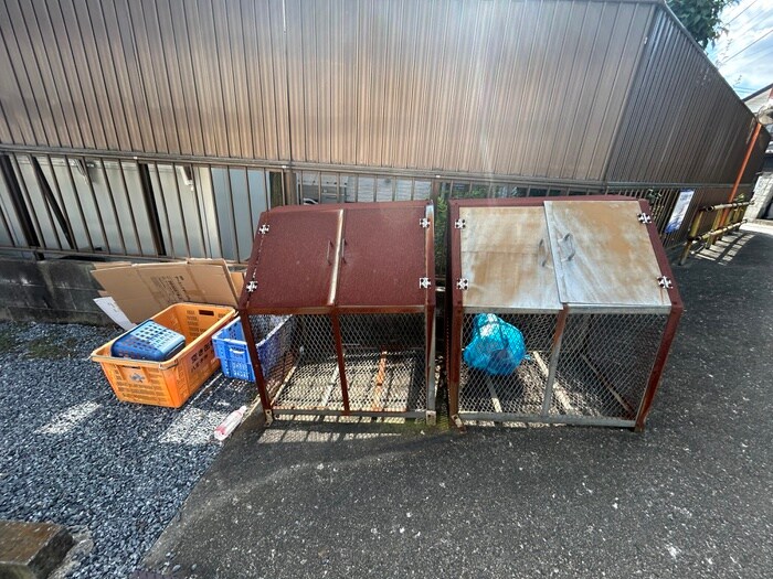 物件外観写真4　(建物設備)