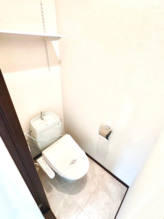 物件内観写真16　(トイレ)