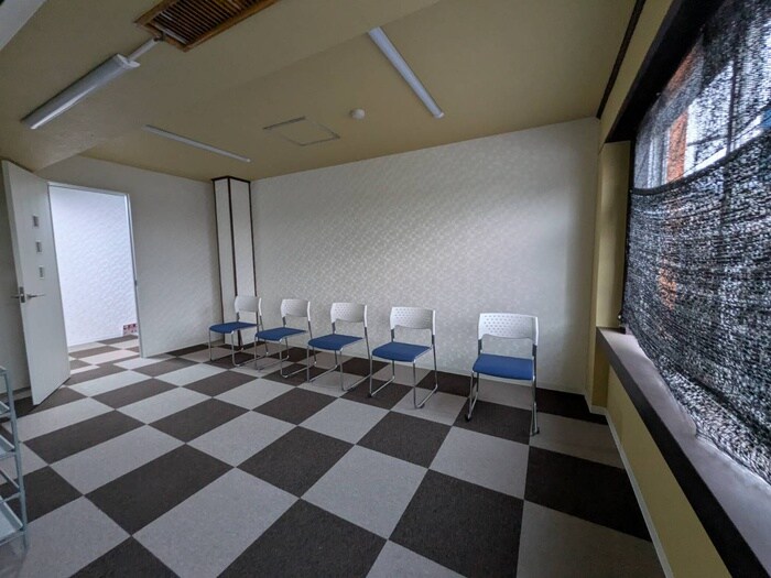 物件内観写真3　(居室)