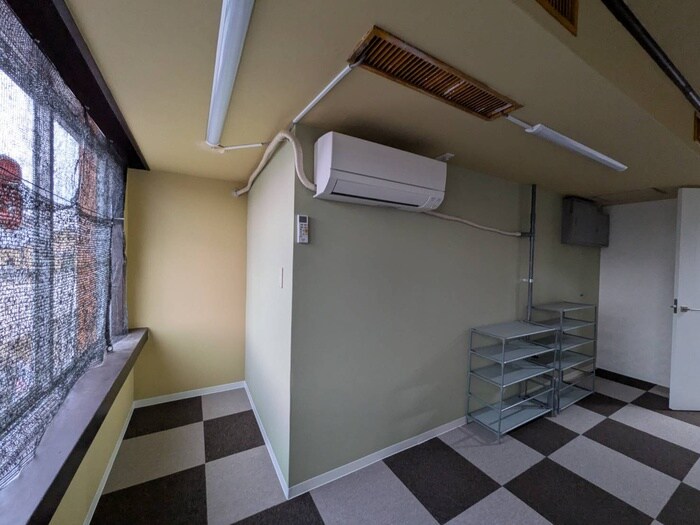 物件内観写真4　(居室)