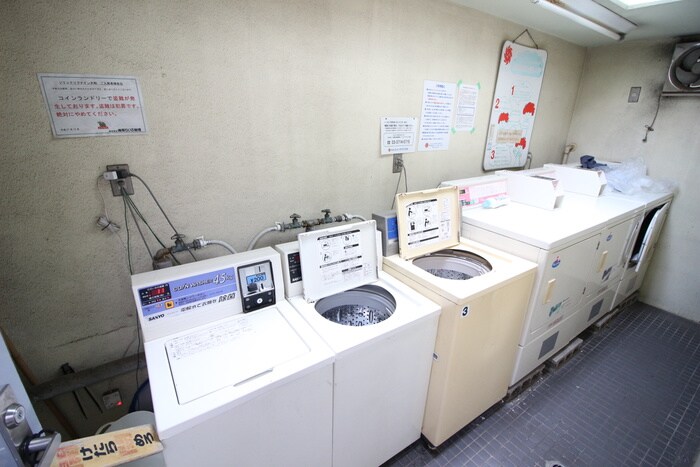 物件外観写真4　(建物設備)