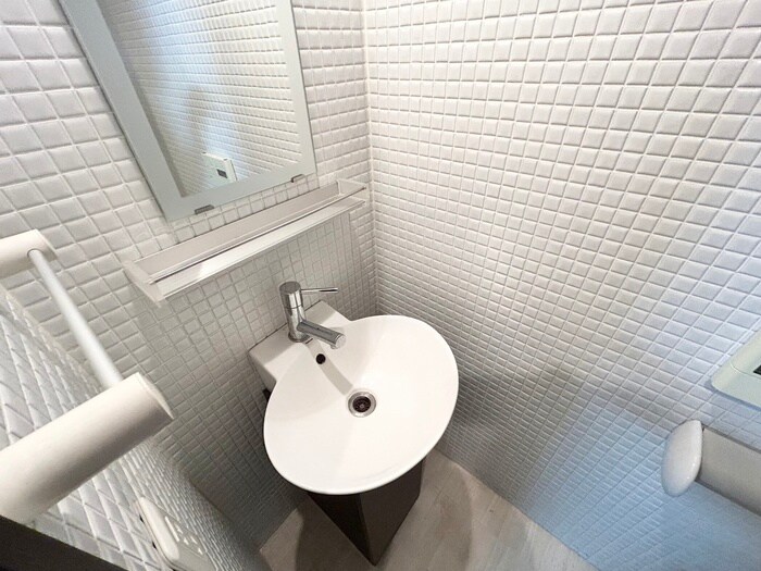 物件内観写真11　(洗面)