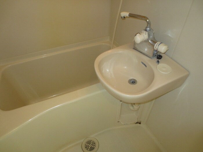 物件内観写真11　(バス／シャワールーム等)