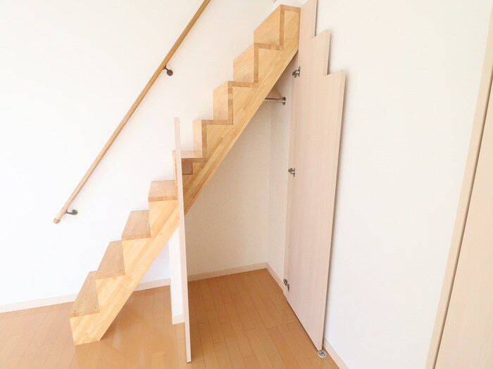 物件内観写真13　(収納)