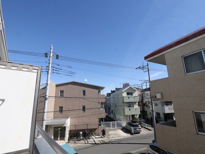 物件内観写真17　(室内からの展望)