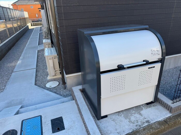 物件外観写真4　(建物設備)