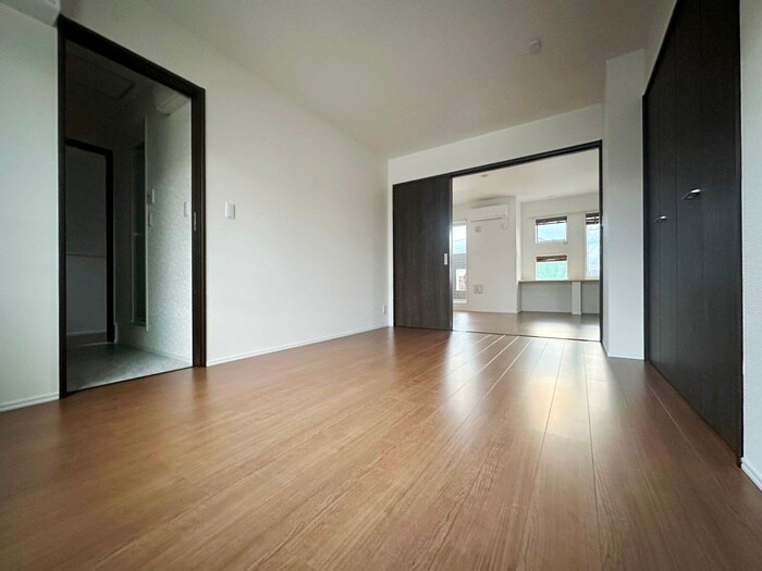 物件内観写真12　(居室)