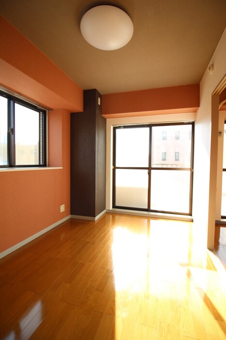 物件内観写真7　(居室)