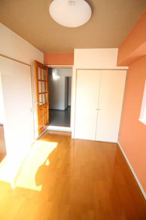 物件内観写真8　(居室)