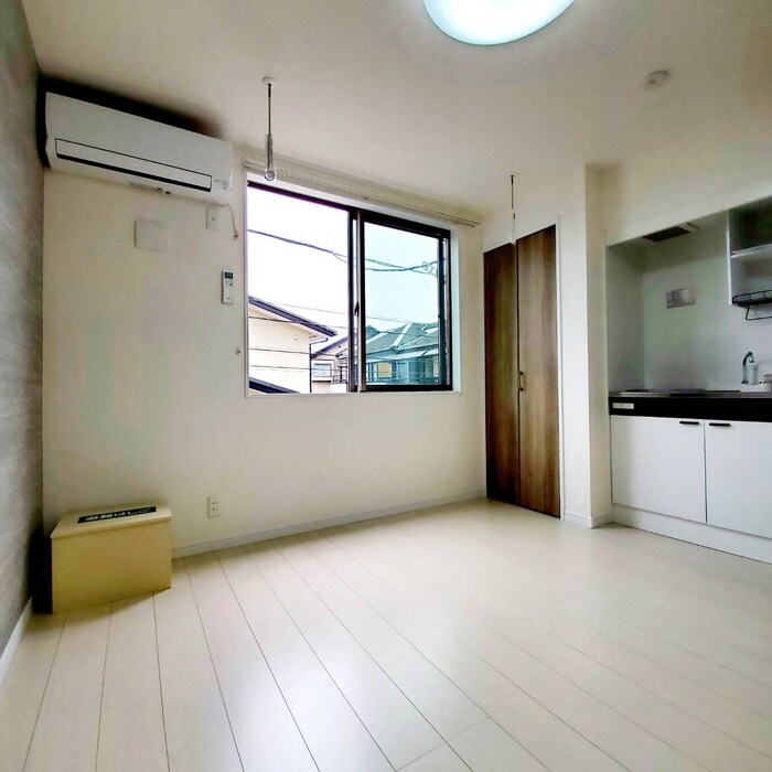 物件内観写真9　(居室)