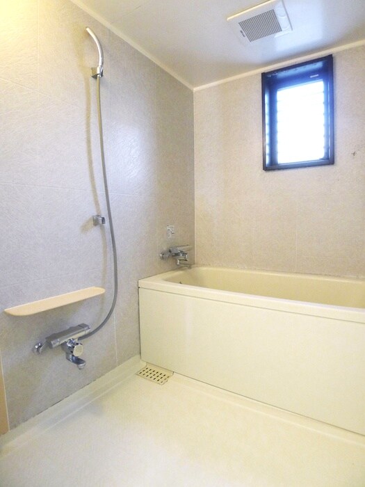 物件内観写真10　(バス／シャワールーム等)