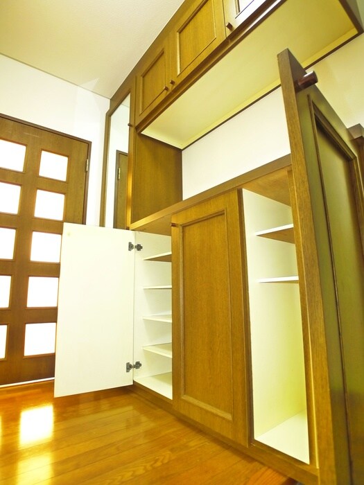 物件内観写真17　(靴箱)