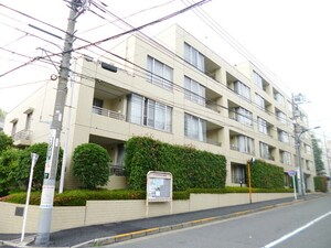 ル・フェール世田谷三宿外観写真