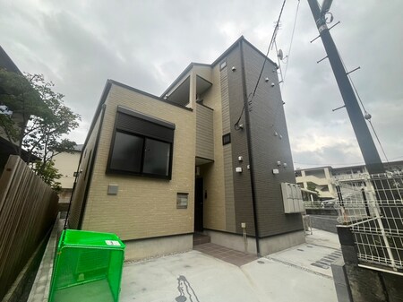 ZEN　GARDEN 　APARTMENT外観写真