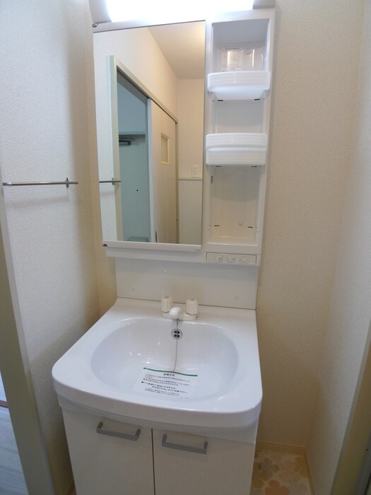 物件内観写真17　(洗面)