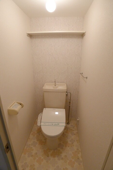 物件内観写真18　(トイレ)